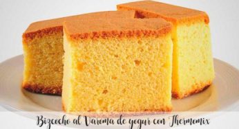 Bizcocho al Varoma de yogur con Thermomix