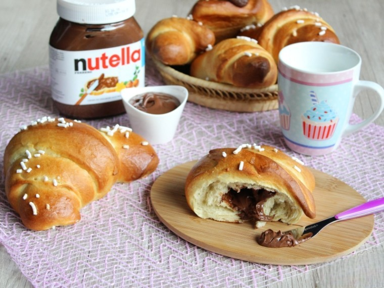 Croissants de Pasta Brioche con Nutella con Thermomix