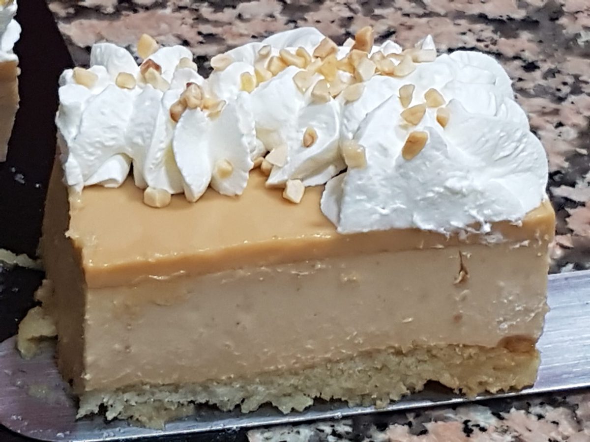 Tarta de turron y caramelo con thermomix