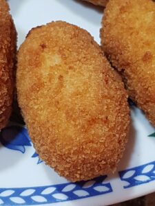 CROQUETAS DE POLLO Y QUESO VIEJO con thermomix