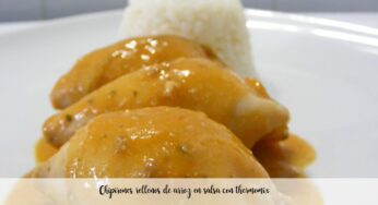 Chipirones rellenos de arroz en salsa con thermomix