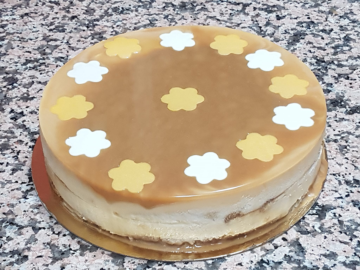 Tarta de queso con caramelo salado con thermomix