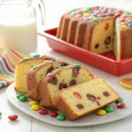 Bizcocho de yogur de estracciatella con M&M con freidora de aire - air fryer