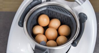 diferencias entre Cocinar huevos en la cesta de cocción o el varoma