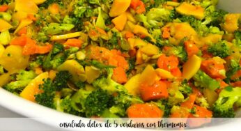 ensalada detox de 5 verduras con thermomix