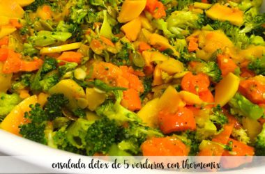 ensalada detox de 5 verduras con thermomix
