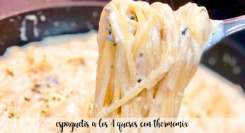 Espaguetis a los cuatro quesos con Thermomix