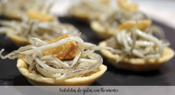 tartaletas de gulas al ajillo con salmon ahumado con thermomix