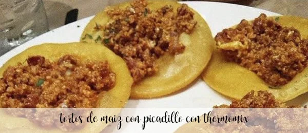 Tortos de maíz al horno con picadillo con Thermomix