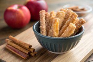 Patatas fritas de manzana en freidora de aire